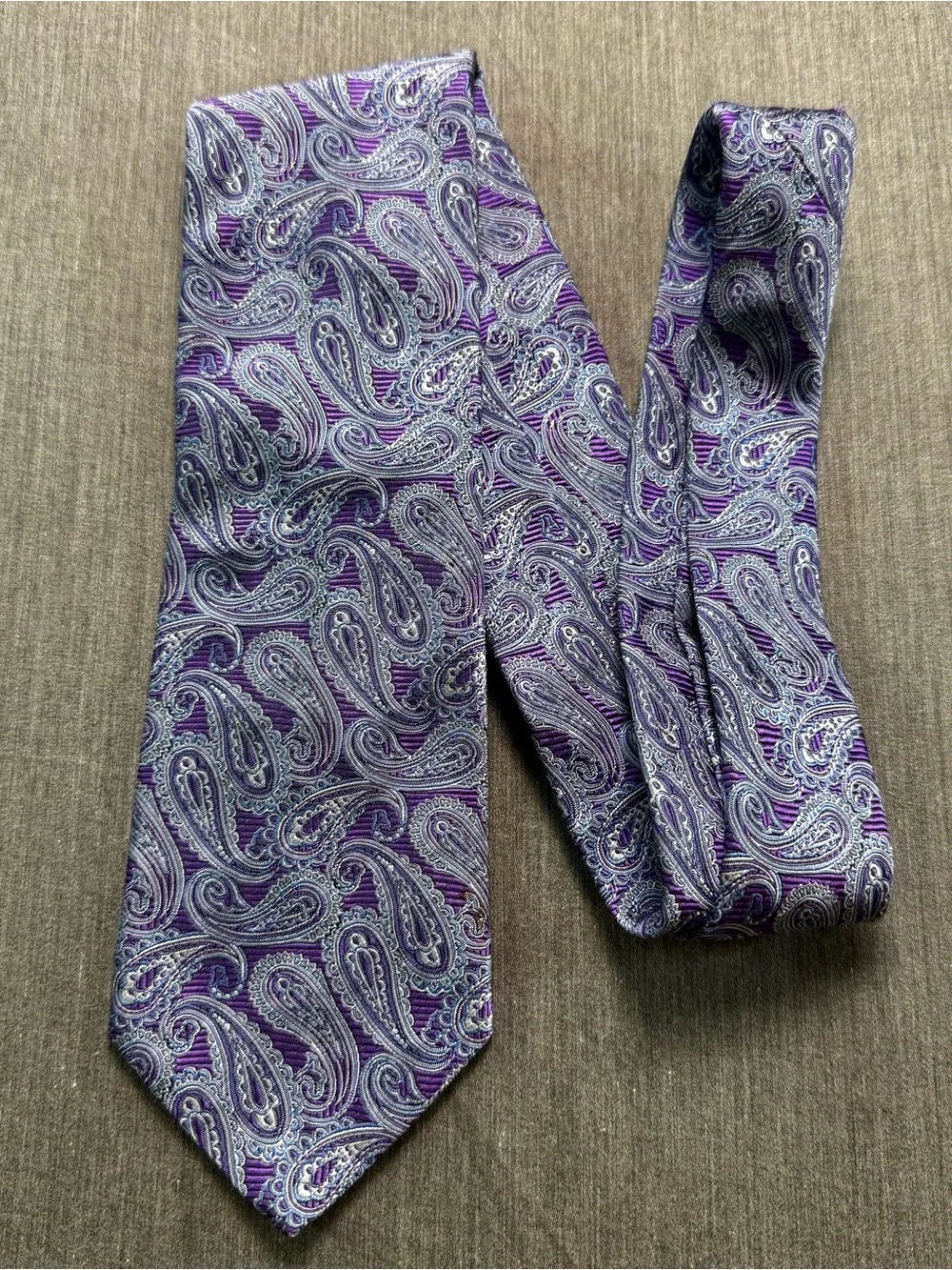 Brooks Brothers Purple and Silver Paisley Silk Tie